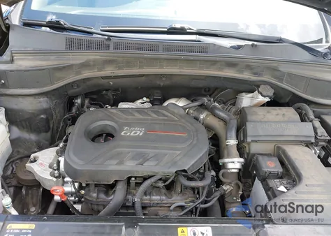 2017 Hyundai Santa Fe Sport 2.0T Ultimate z USA, uszkodzony, nr VIN 5XYZWDLA4HG478641